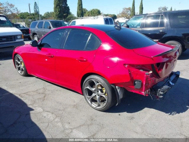 Alfa Romeo Giulia TI SPORT RWD, снимка 3 - Автомобили и джипове - 48015159