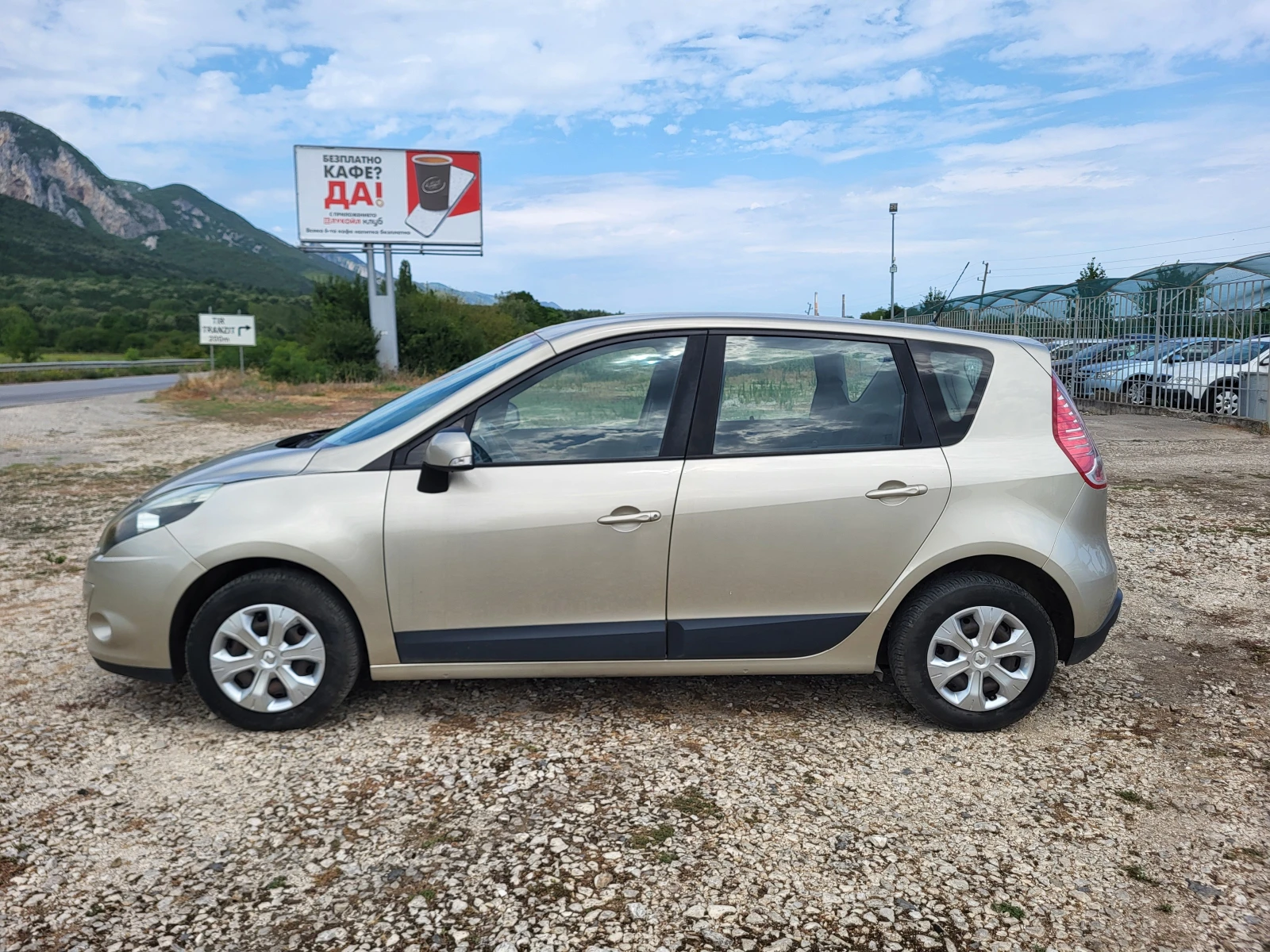 Renault Scenic 1.6i - изображение 2