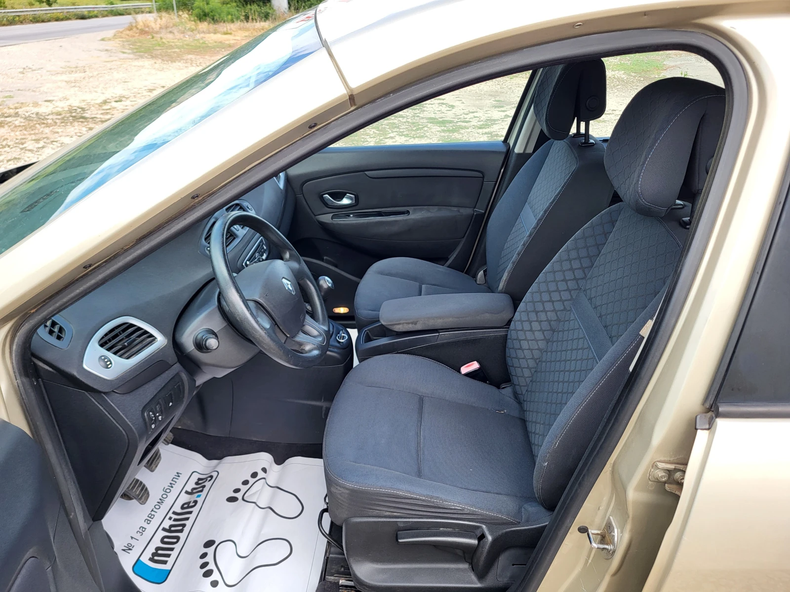 Renault Scenic 1.6i - изображение 9