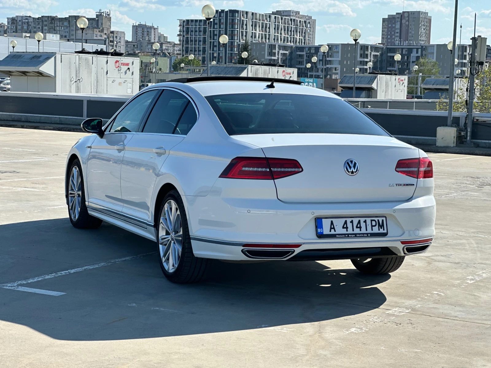 VW Passat R-LINE BITDI 4MOTION - изображение 5