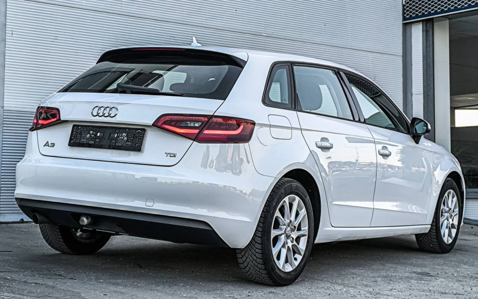 Audi A3 1.6 Sportback - изображение 5
