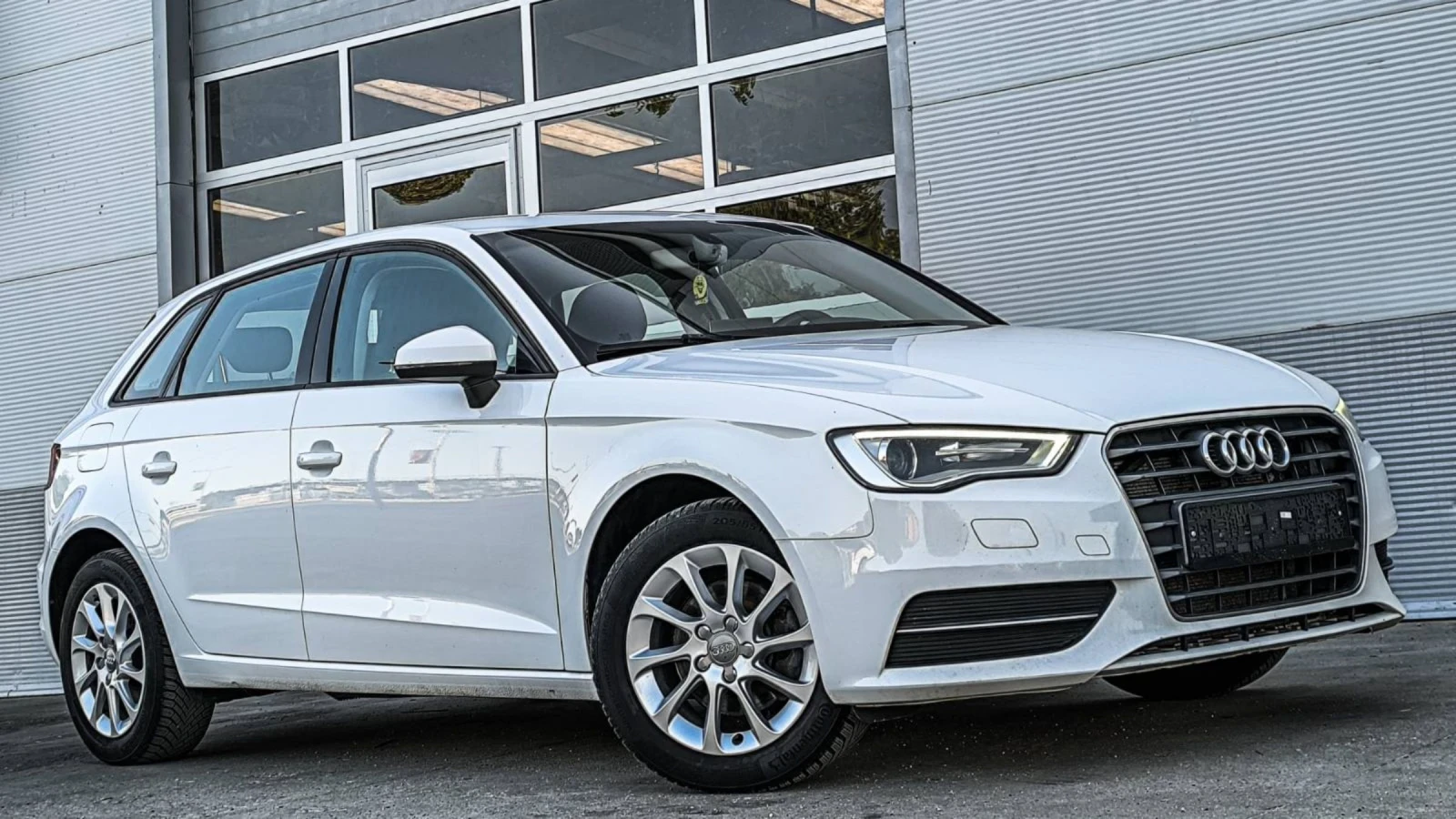 Audi A3 1.6 Sportback - изображение 6