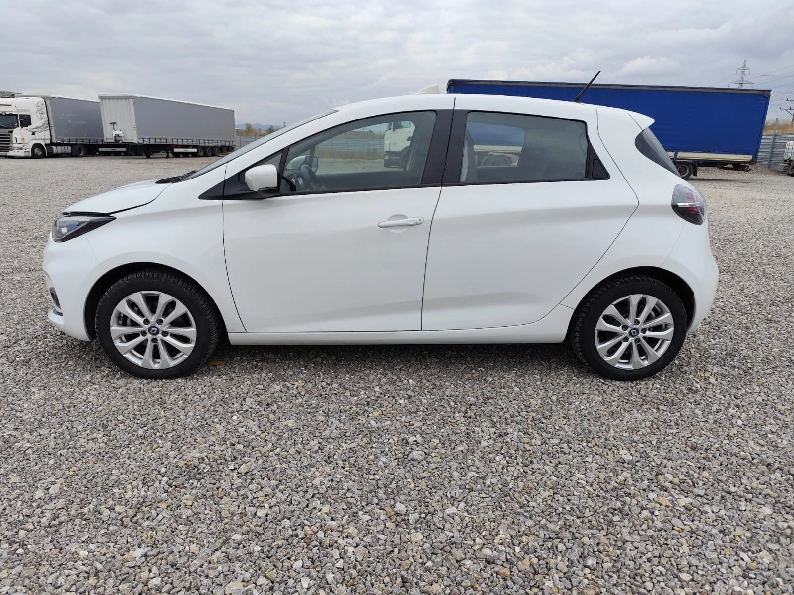 Renault Zoe  - изображение 4