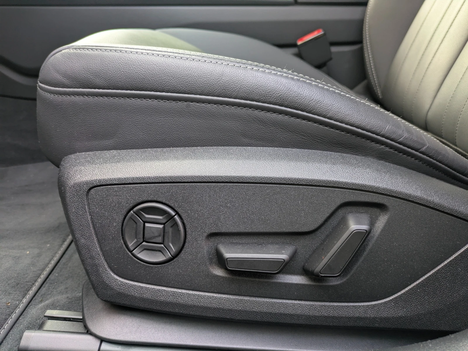 Audi A6 Facelift, Advanced, Matrix, Гаранционна до 2029г. - изображение 9