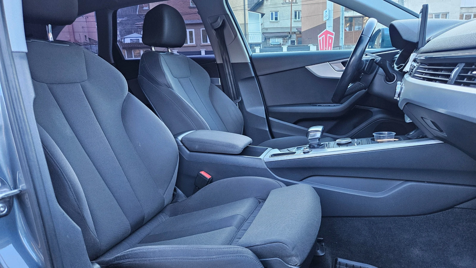 Audi A4 2.0 TDI MATRIKS/AVTOMAT/NAVIG | Mobile.bg � ����������� 12