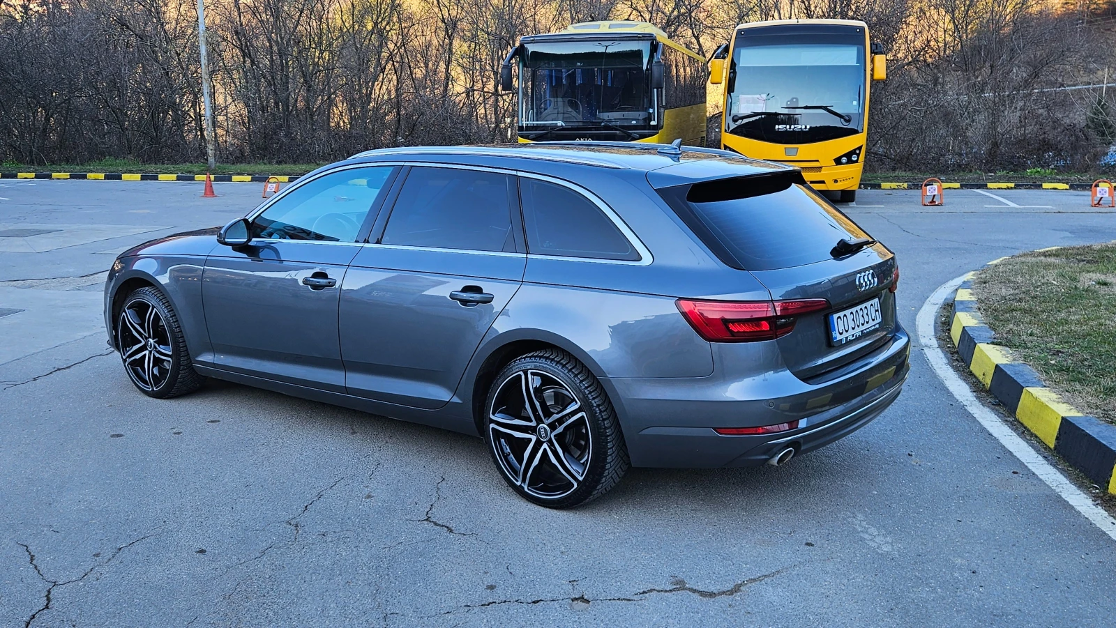 Audi A4 2.0 TDI MATRIKS/AVTOMAT/NAVIG | Mobile.bg � ����������� 4