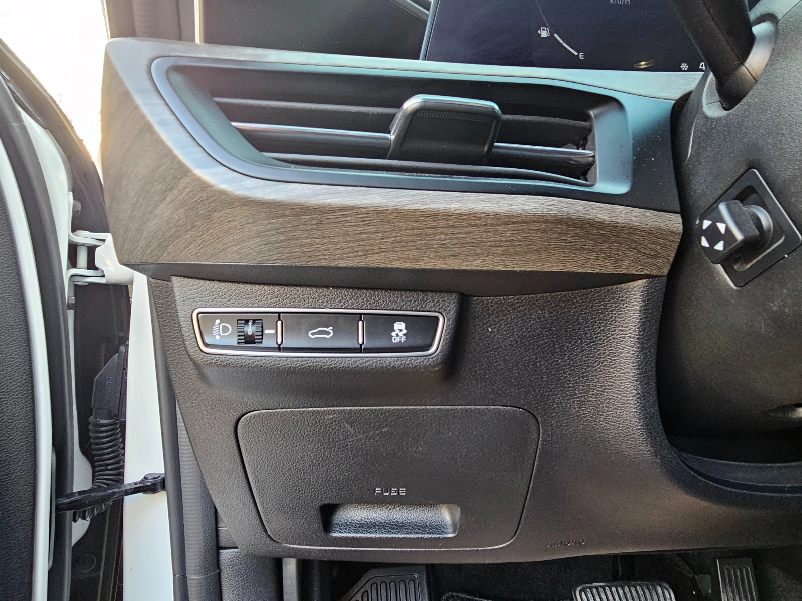 Kia K8 ������, ��������, ������, ������������� | Mobile.bg � ����������� 17