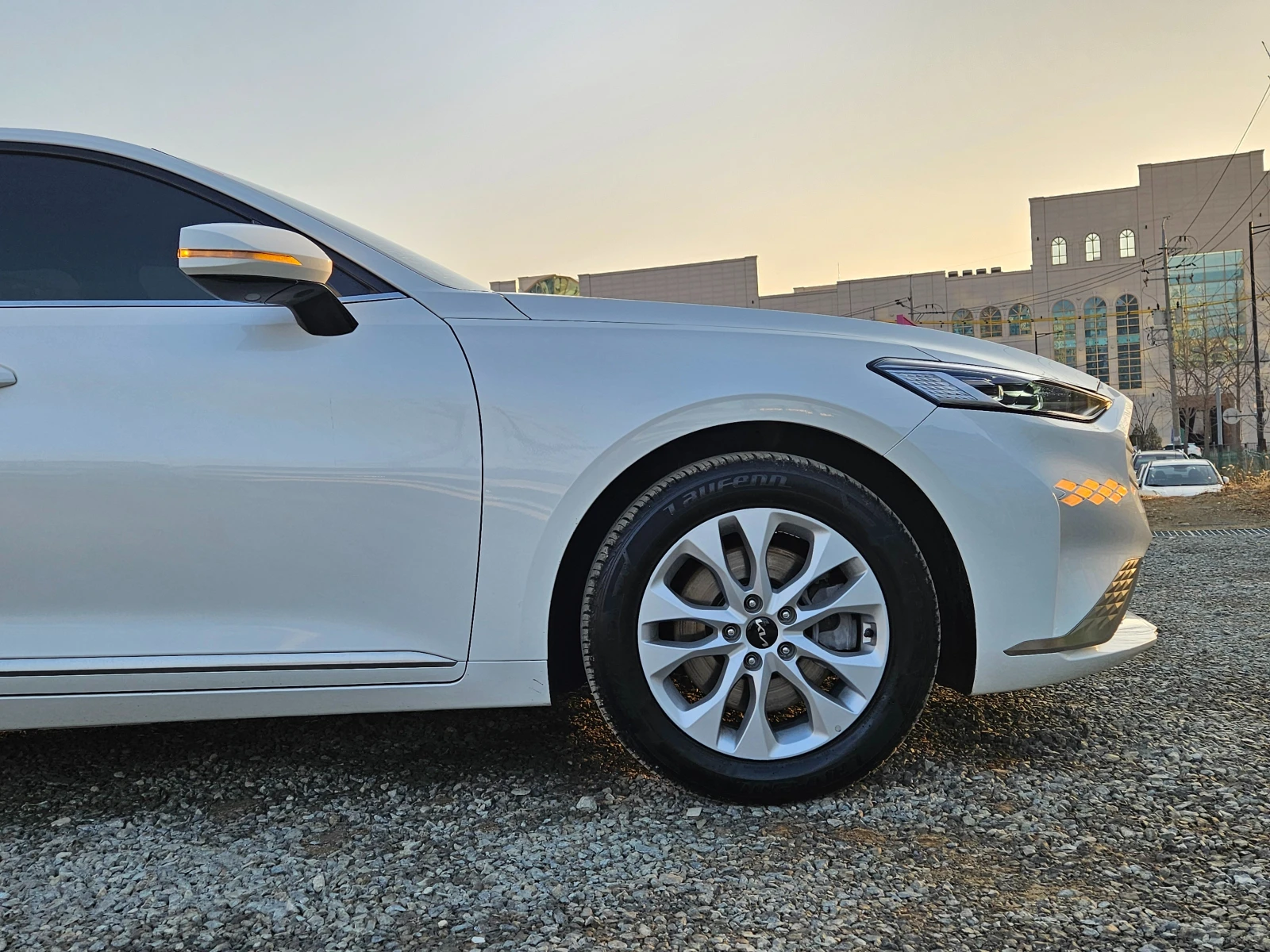 Kia K8 ������, ��������, ������, ������������� | Mobile.bg � ����������� 15