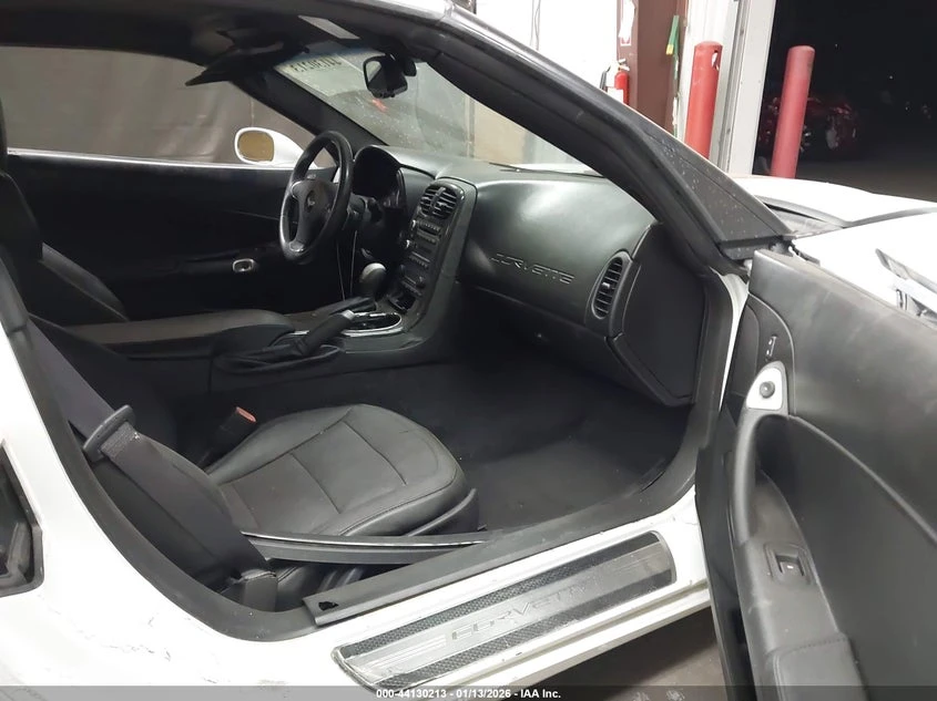 Chevrolet Corvette 6.2l, снимка 5 - Автомобили и джипове - 53919377