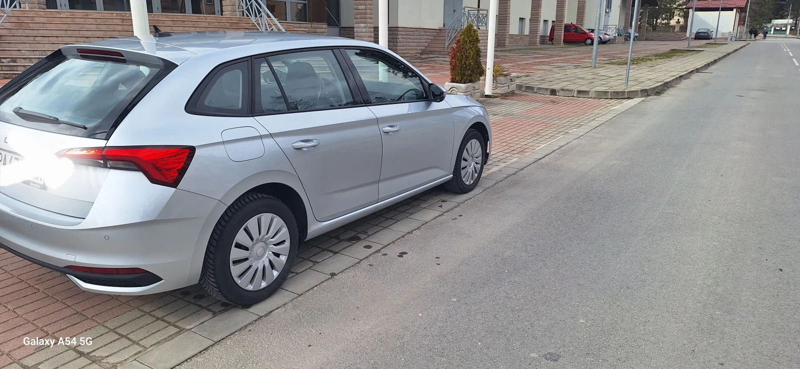Skoda Scala, снимка 2 - Автомобили и джипове - 53971400