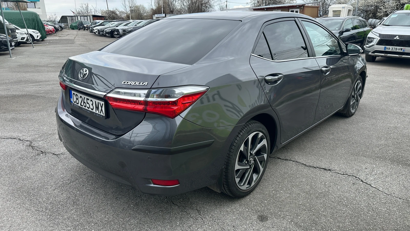 Toyota Corolla Anniversary 1.6 VVTi от БГ първи собственик, снимка 6 - Автомобили и джипове - 54042970