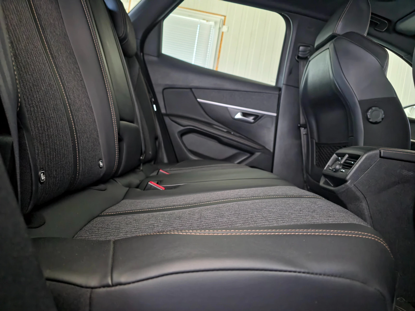 Peugeot 3008 2.0BLUEHDI GT LINE 150 | Mobile.bg � ����������� 11