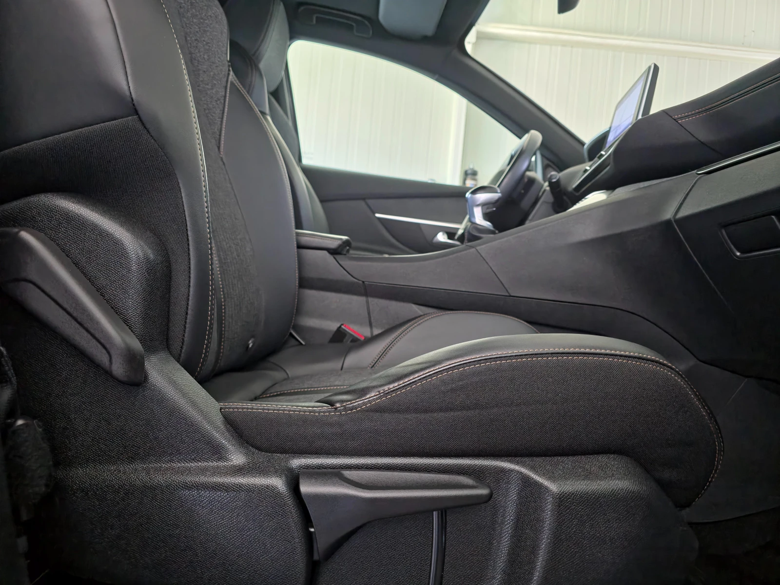 Peugeot 3008 2.0BLUEHDI GT LINE 150 | Mobile.bg � ����������� 9