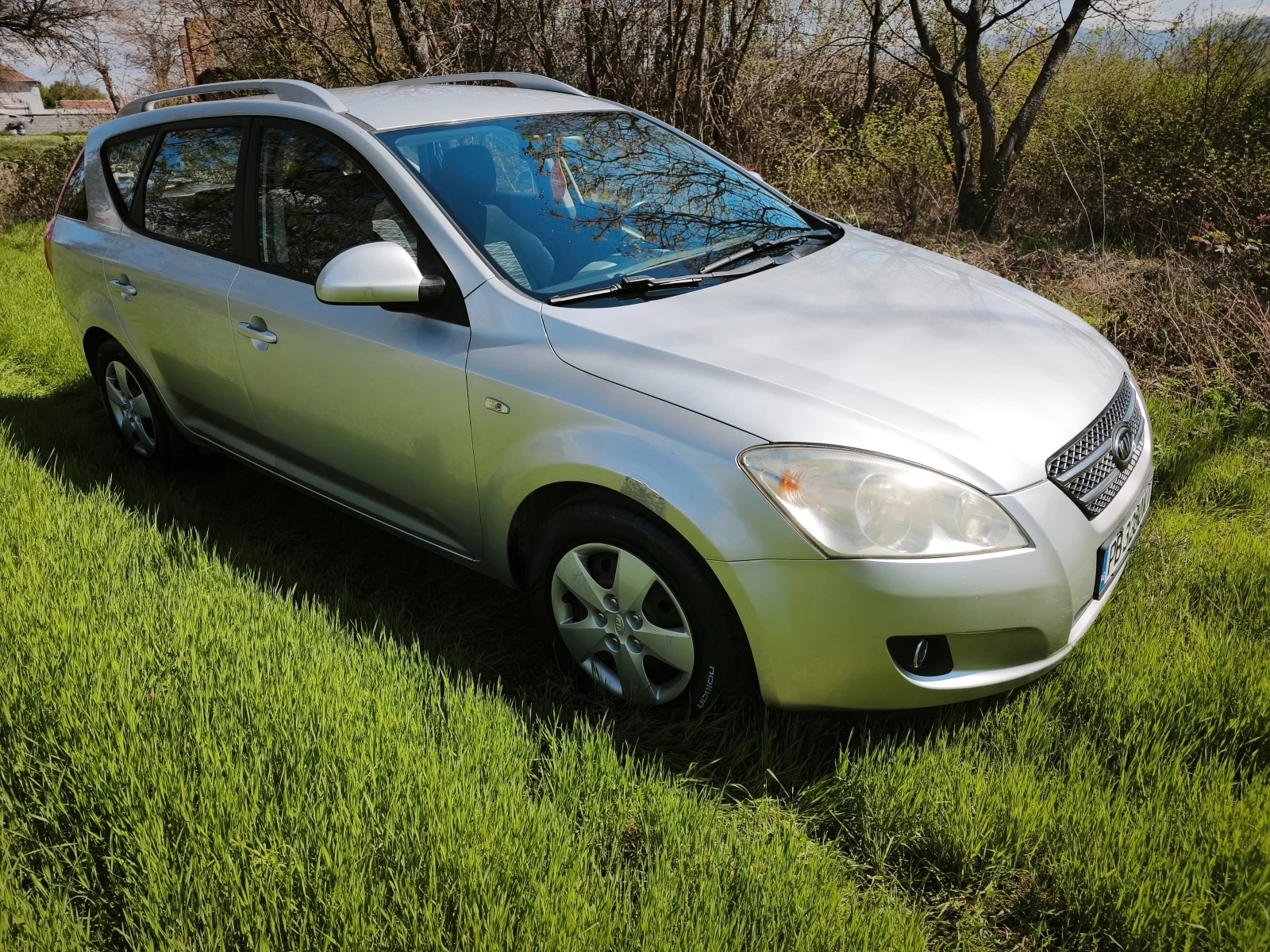 Kia Ceed 1, 4 /Газ, снимка 4 - Автомобили и джипове - 54162541