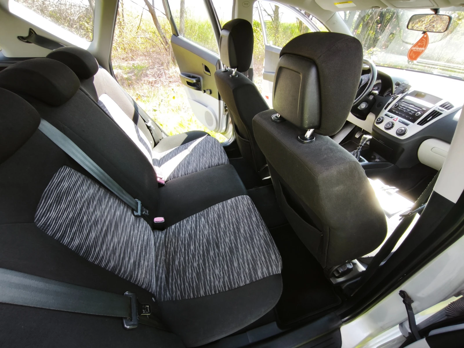 Kia Ceed 1, 4 /Газ, снимка 11 - Автомобили и джипове - 54162541