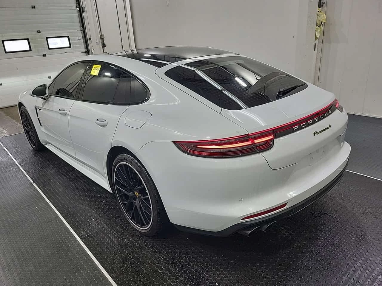 Porsche Panamera * ВСИЧКИ ЕКСТРИ ЗА МОДЕЛА* ГЛАВНО ПРЕДСТАВИТЕЛСТВО, снимка 4 - Автомобили и джипове - 54173432