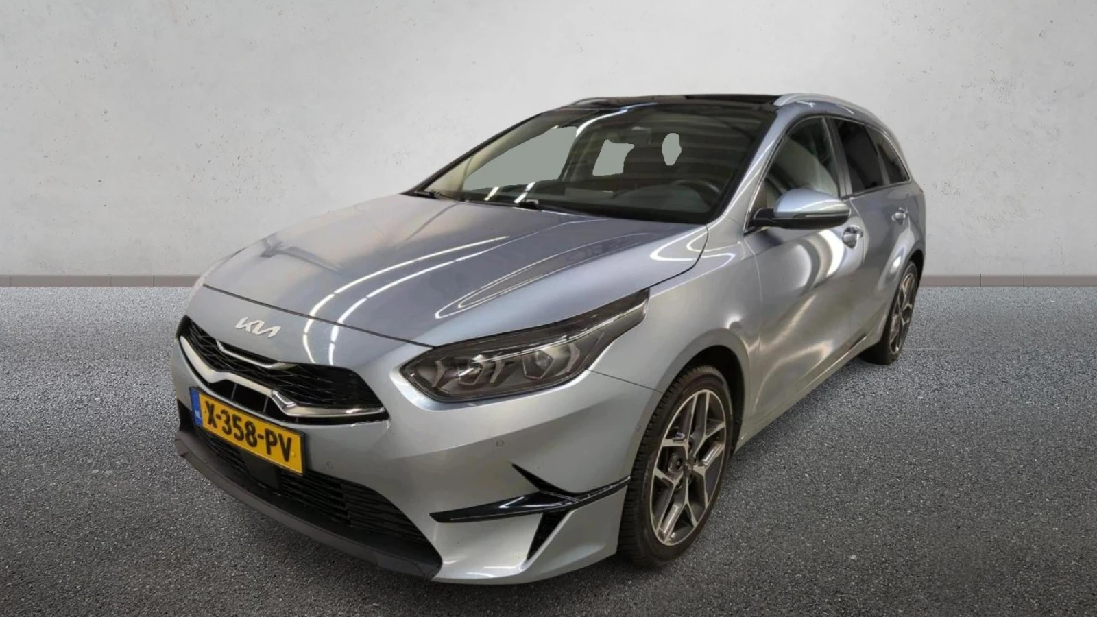 Kia Ceed 1.0 T-GDI ExecutiveLine, снимка 2 - Автомобили и джипове - 54254393