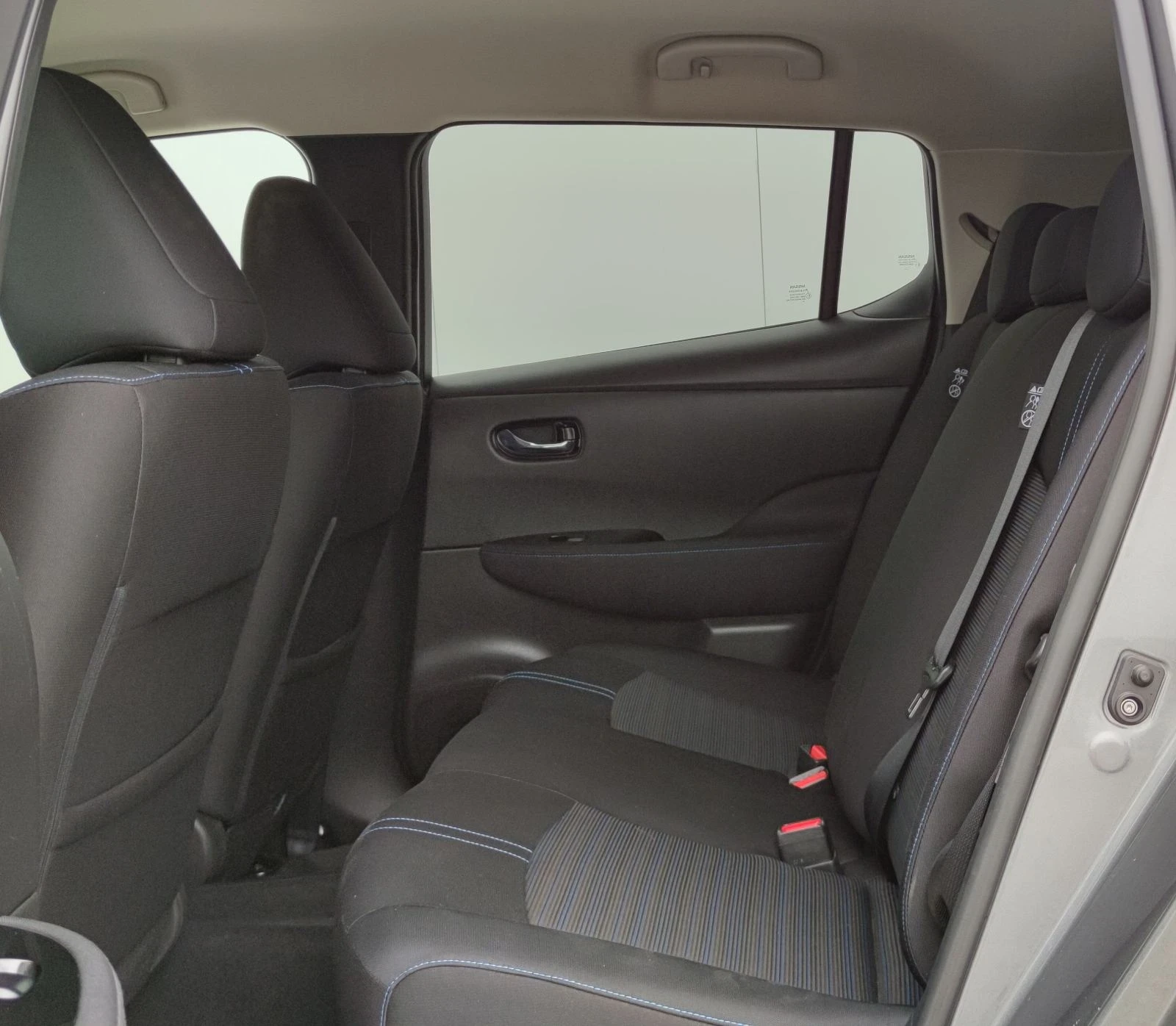 Nissan Leaf  * 40KWh* 122�.�*  | Mobile.bg � ����������� 13