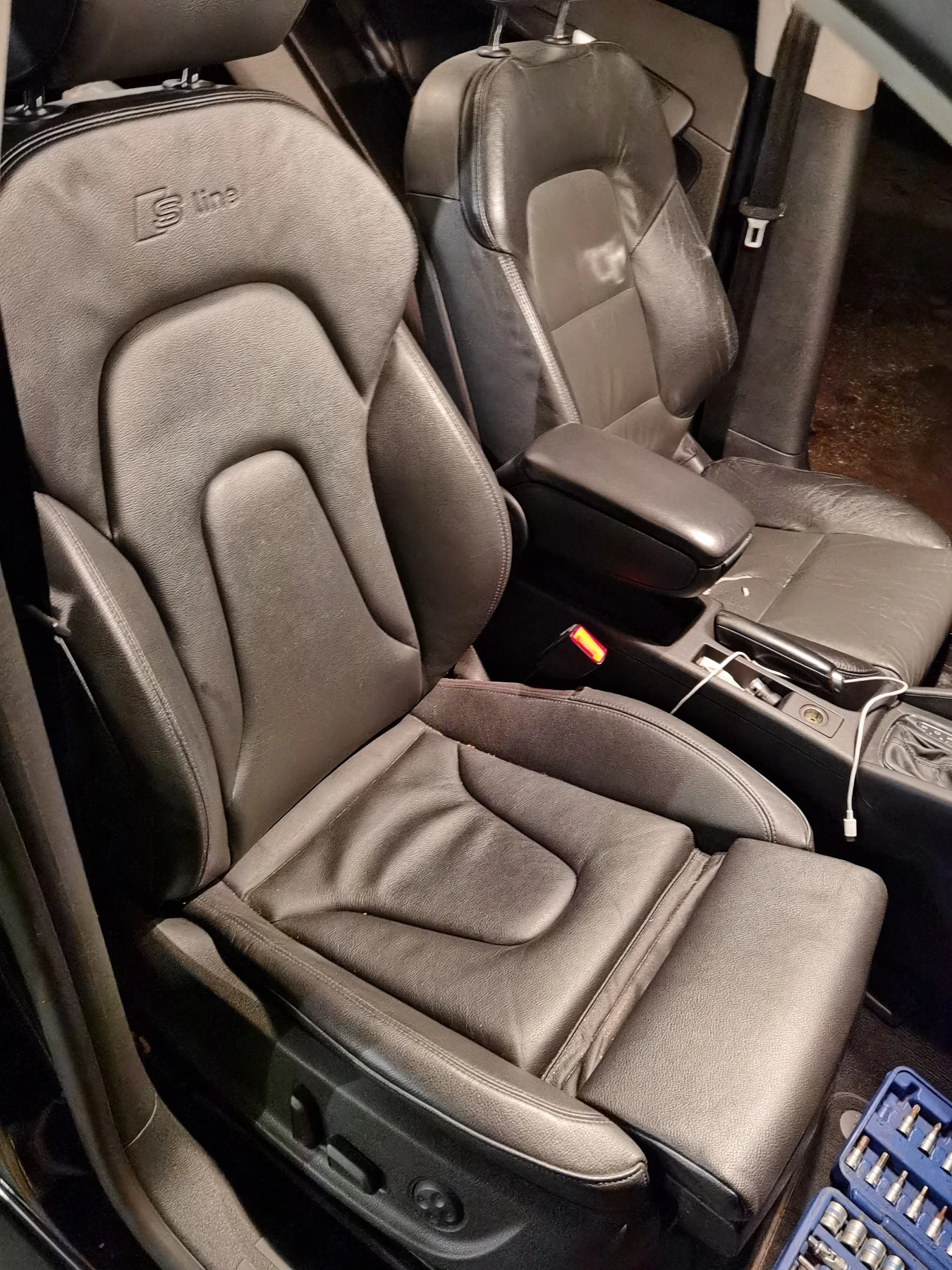 Audi A3 3.2 dsg quattro , снимка 11 - Автомобили и джипове - 54711387