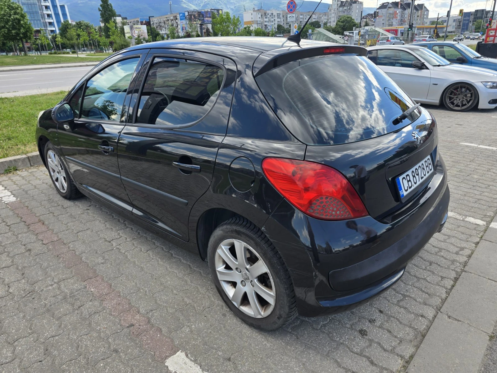 Peugeot 207, снимка 3 - Автомобили и джипове - 54747694