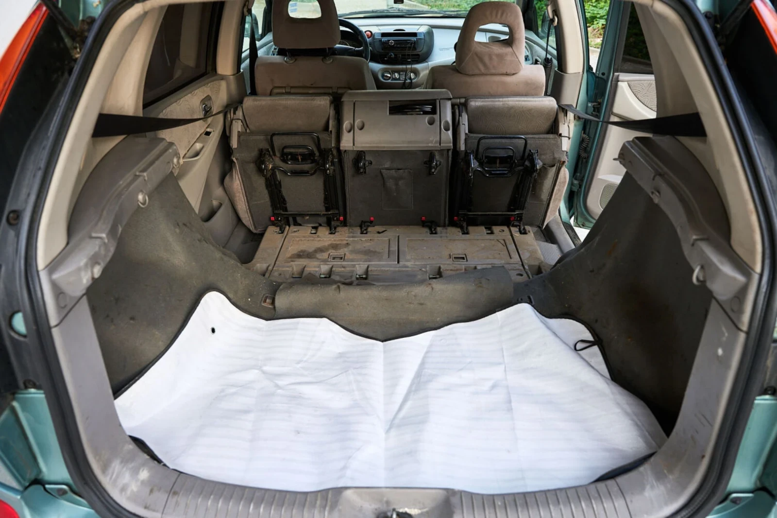 Nissan Almera tino, снимка 10 - Автомобили и джипове - 54783814