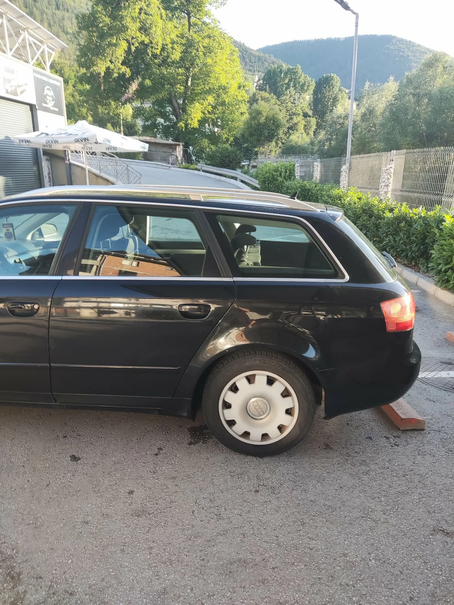 Audi A4 1.9 TDI, снимка 9 - Автомобили и джипове - 55163366