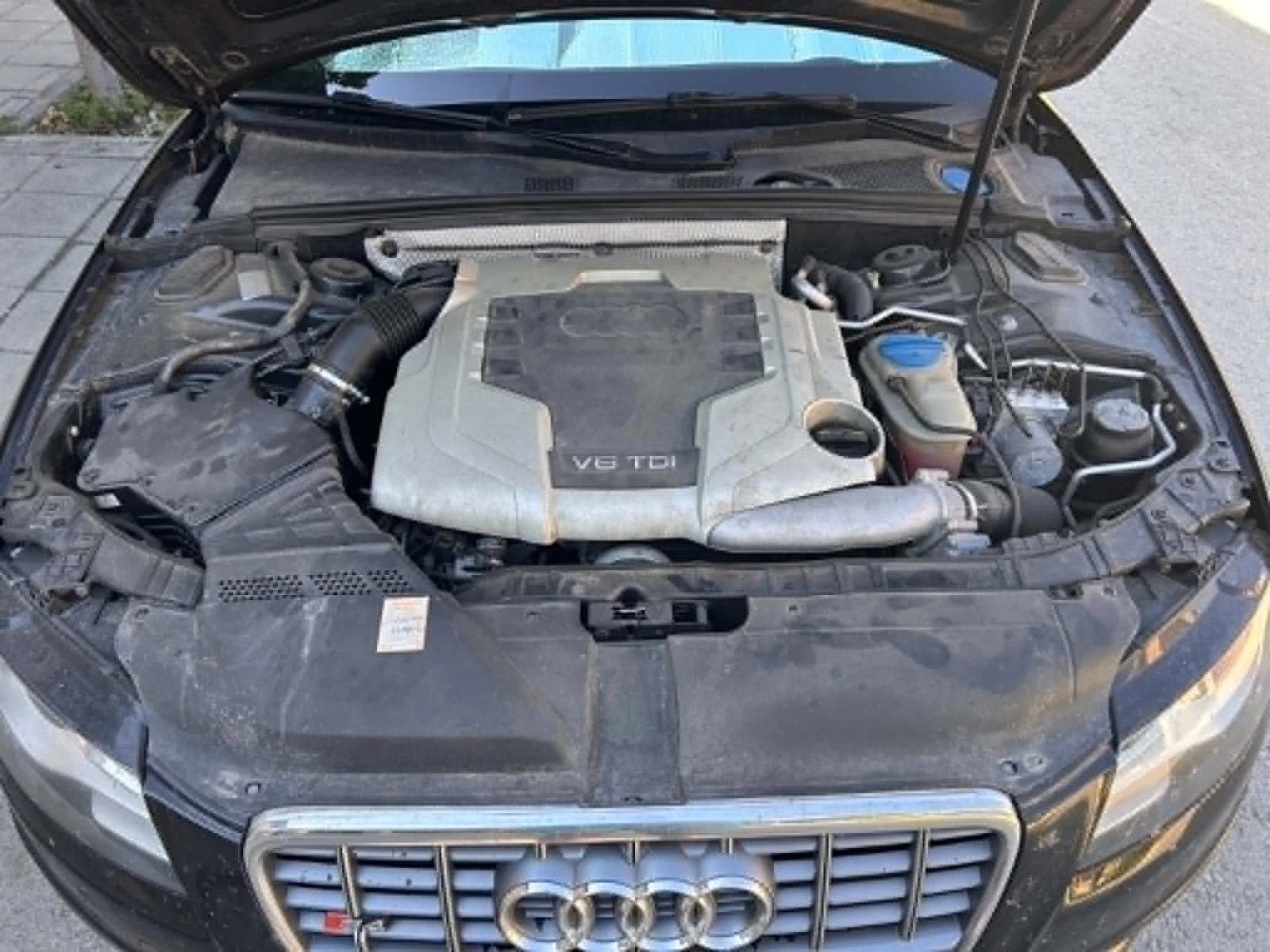Audi A4 3.0 TDI, снимка 5 - Автомобили и джипове - 55243307