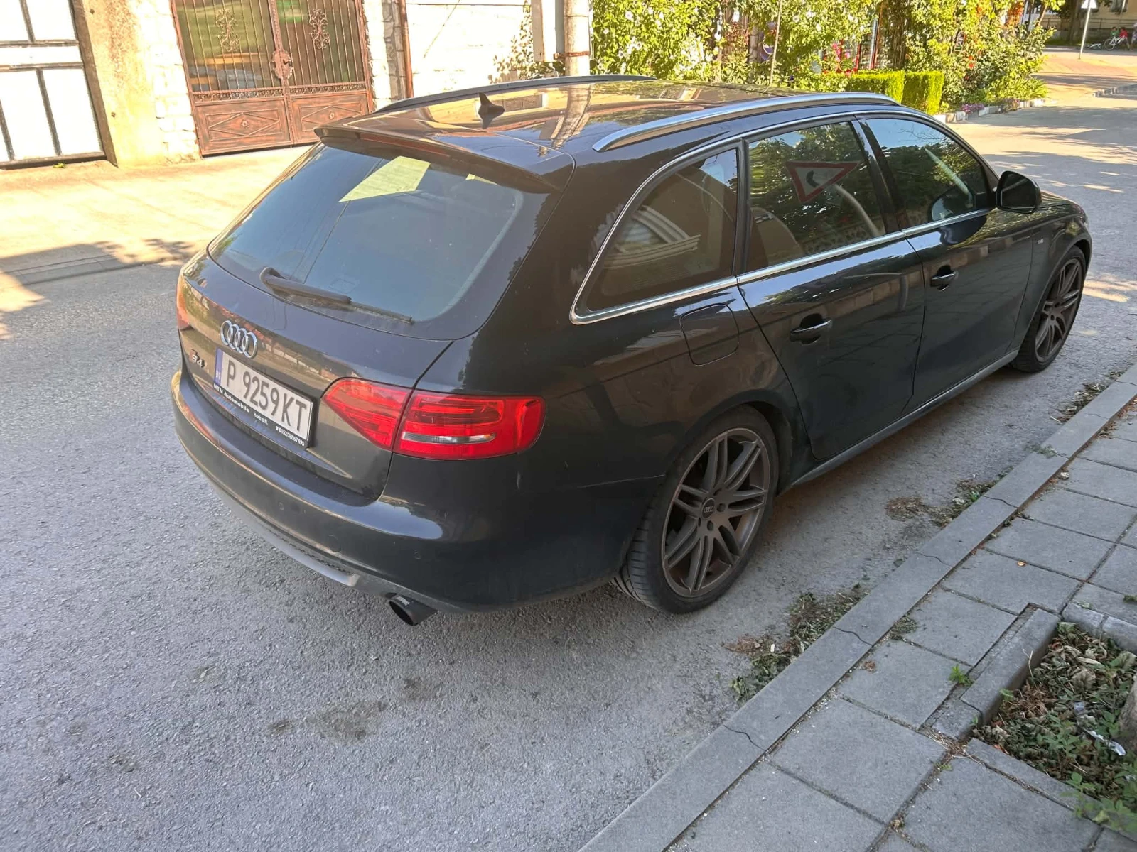 Audi A4 3.0 TDI, снимка 4 - Автомобили и джипове - 55243307
