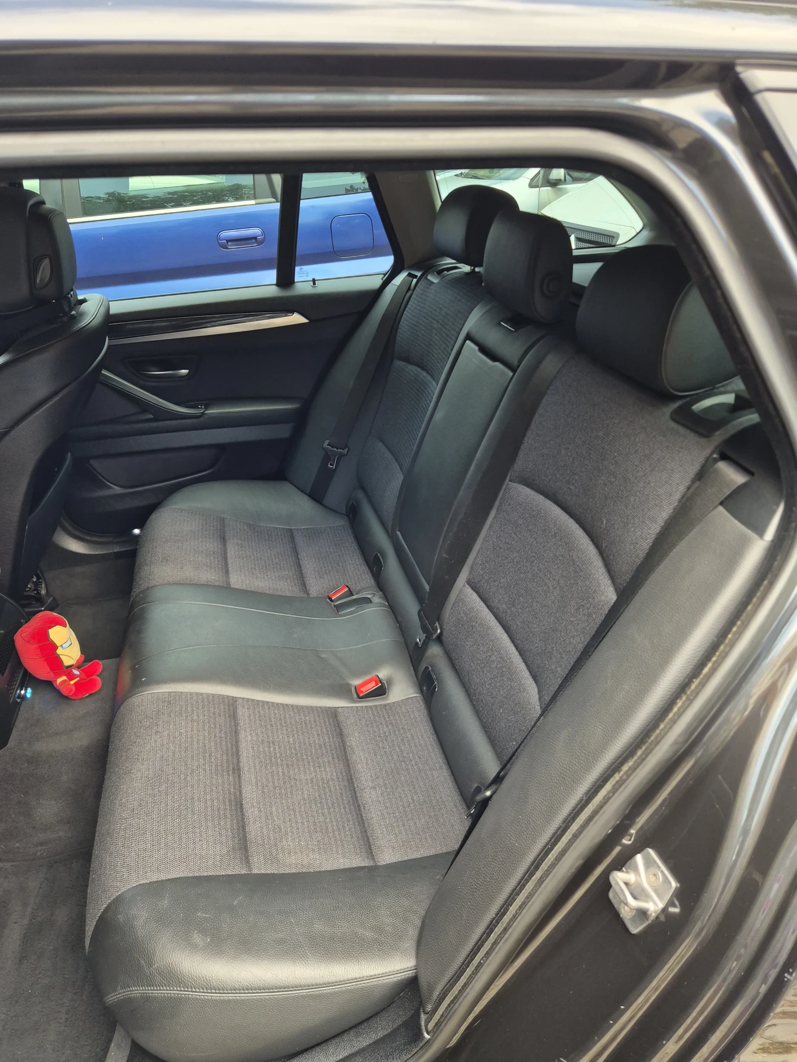 BMW 530 Xdrive M-paket, снимка 10 - Автомобили и джипове - 55774775