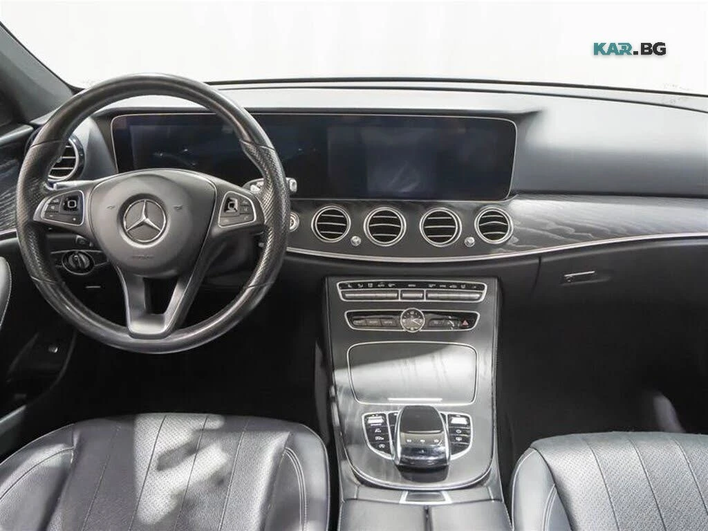 Mercedes-Benz E 300 * AMG Line *  AвтоКредит * (ЦЕНА ДО БГ), снимка 8 - Автомобили и джипове - 55786173