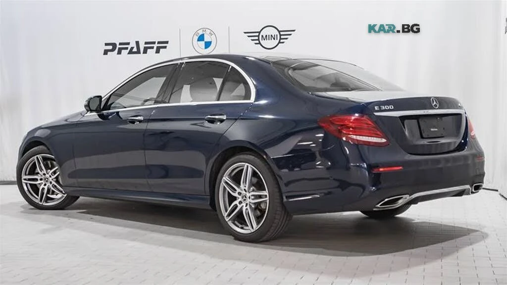 Mercedes-Benz E 300 * AMG Line *  AвтоКредит * (ЦЕНА ДО БГ), снимка 4 - Автомобили и джипове - 55786173