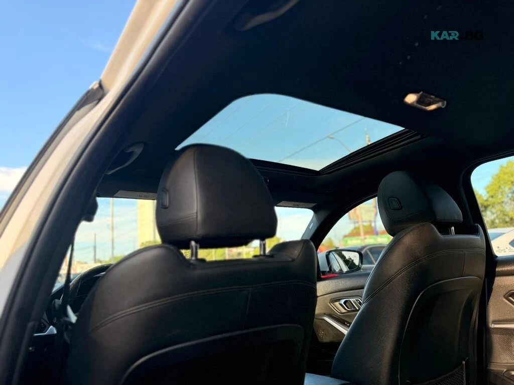 BMW 330 xDrive * АвтоКредит * (ЦЕНА ДО БГ), снимка 14 - Автомобили и джипове - 55972954