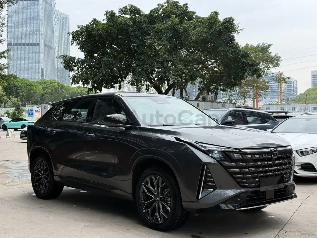 Changan Deepal S05 UNI-Z 1.5L 98HP L4 E-CVT PHEV 18.4KWH 125km | Mobile.bg � ����������� 3