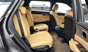 Kia Sorento PRESTIGE* DISTRONIC* LANE ASSIST* ОБДУХ* КАМЕРА, снимка 16
