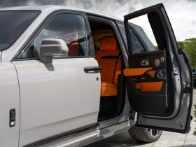 Rolls-Royce Cullinan V12 / BESPOKE / 360 / NIGHT / 4 SEATS / STARLIGHT | Auto.bg — изображение 13
