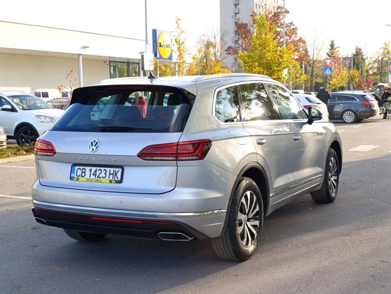 VW Touareg 3.0TDI 4MOTION INNOVISION COCKPIT, снимка 3 - Автомобили и джипове - 51354745