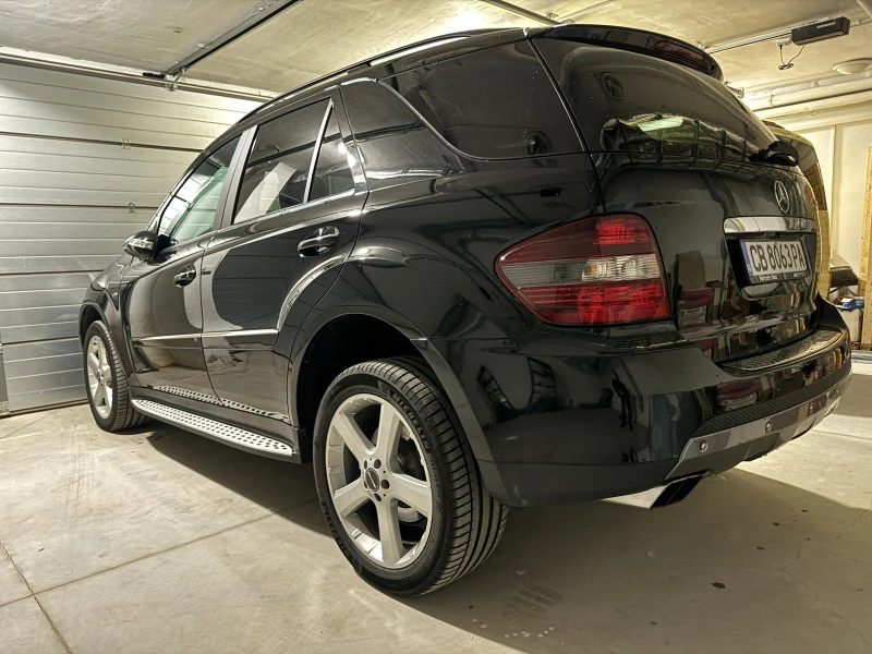 Mercedes-Benz ML 320 Cdi EDITION AMG 4MATIC РЕАЛНИ КИЛОМЕТРИ, снимка 4 - Автомобили и джипове - 47722432