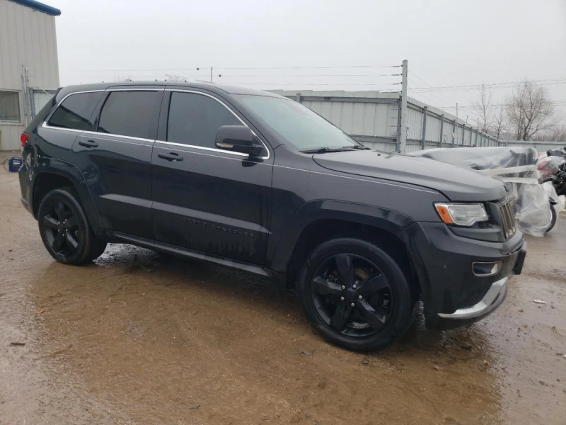 Jeep Grand cherokee OVERLAND Distronic* Harman/Kardon* 8ZF* диг.табло*, снимка 4 - Автомобили и джипове - 49487615