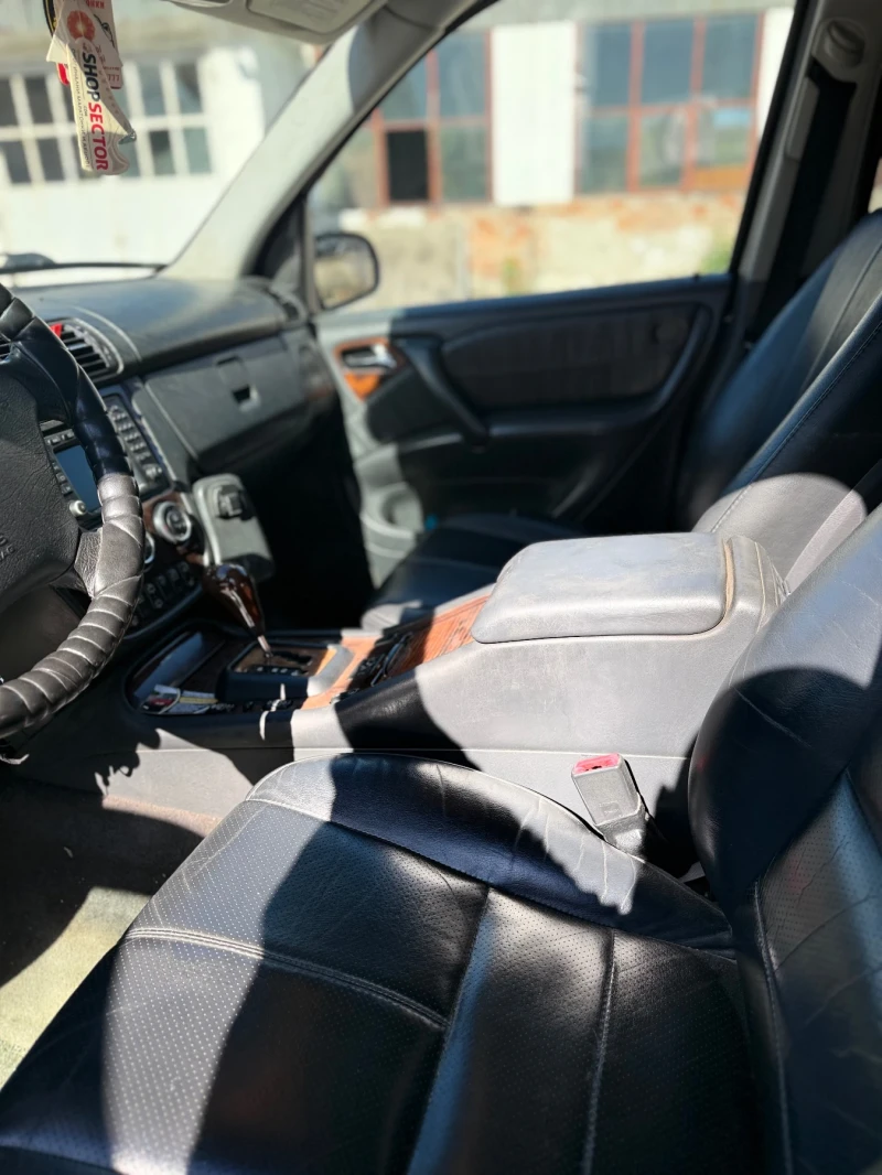 Mercedes-Benz ML 400 Amg , снимка 7 - Автомобили и джипове - 51820851