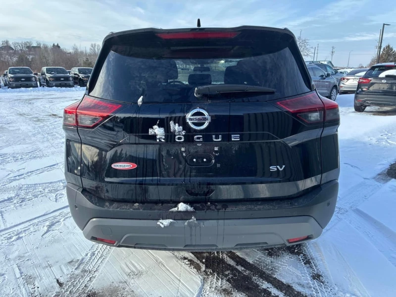 Nissan Rogue * SV * CARFAX * БЕЗ ПЪРВОНАЧАЛНА ВНОСКА, снимка 4 - Автомобили и джипове - 52931260