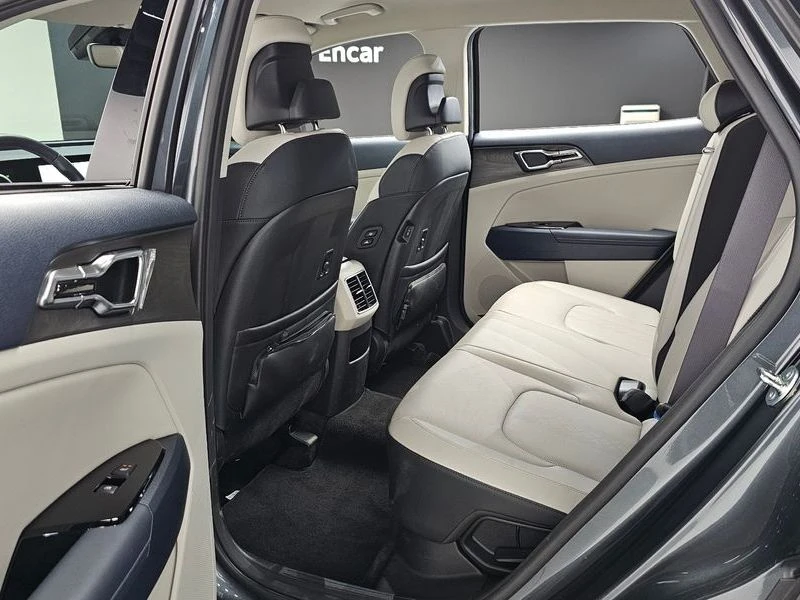 Kia Sportage Signature Gravity 2WD| 226к.с., снимка 11 - Автомобили и джипове - 56126372
