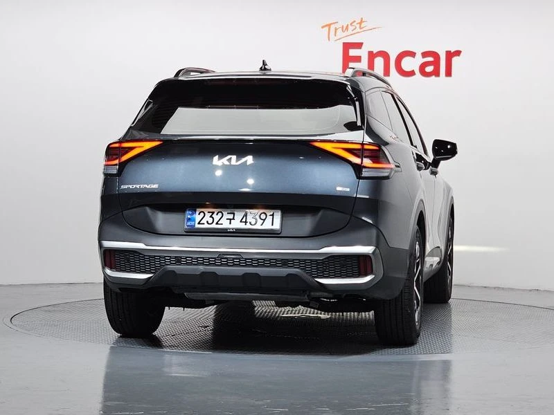 Kia Sportage Signature Gravity 2WD| 226к.с., снимка 4 - Автомобили и джипове - 56126372
