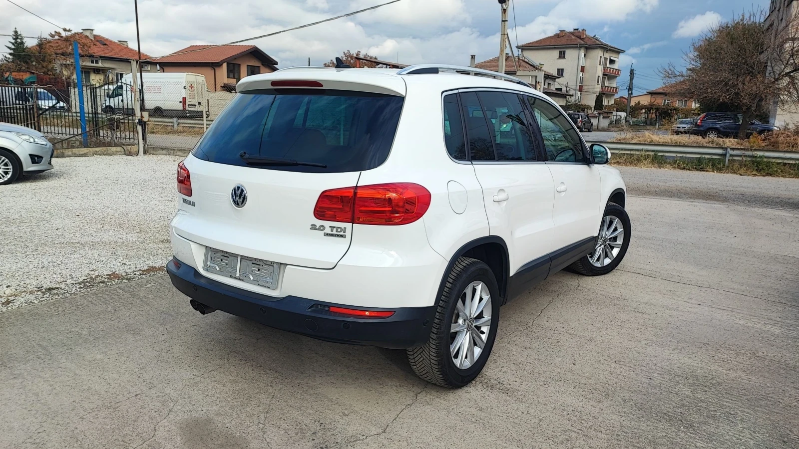 VW Tiguan  2.0TDI 4 MOTION - изображение 8