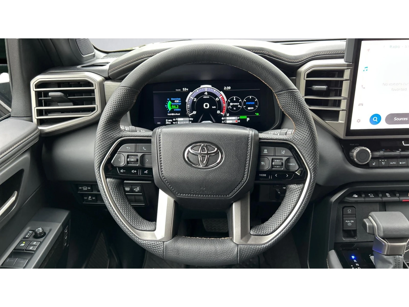 Toyota Sequoia Capstone, 7 �����, ������� ������ �� 2300   | Mobile.bg � ����������� 9