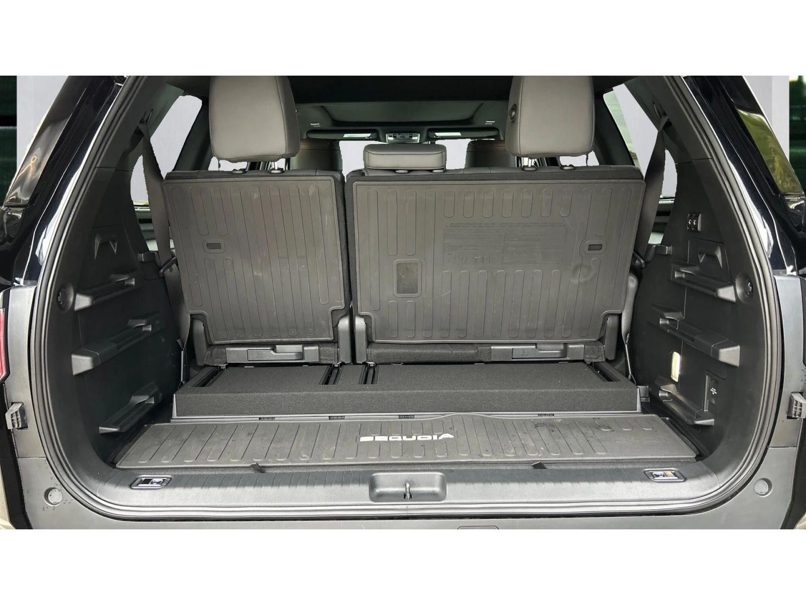 Toyota Sequoia Capstone, 7 �����, ������� ������ �� 2300   | Mobile.bg � ����������� 10
