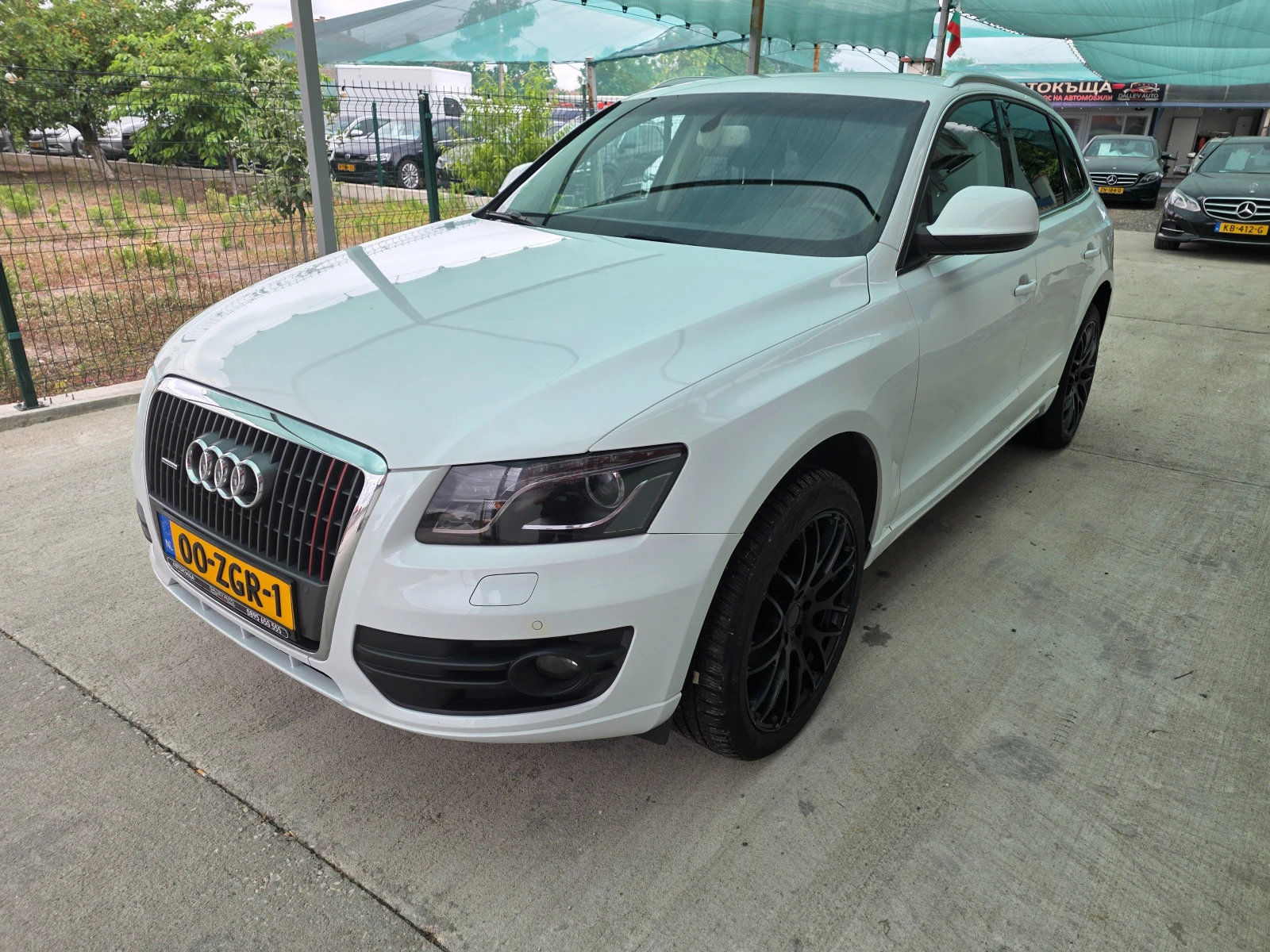 Audi Q5 2.0 TDI, снимка 3 - Автомобили и джипове - 53819914
