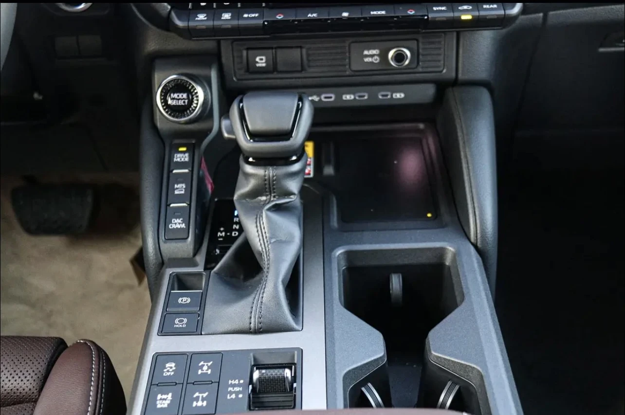 Toyota Land cruiser Prado Adventure A2 / 20km , снимка 8 - Автомобили и джипове - 54219737