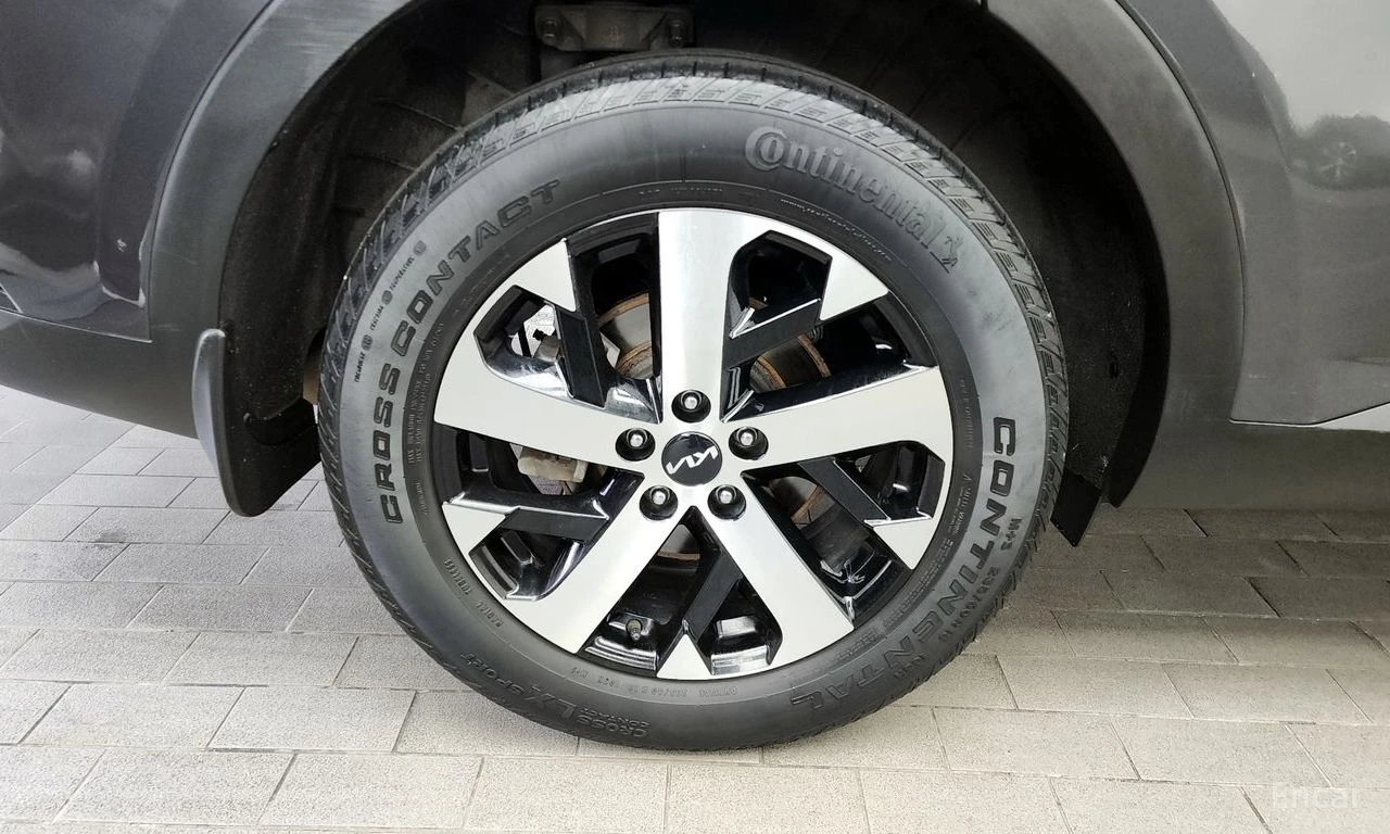 Kia Sorento PRESTIGE* DISTRONIC* LANE ASSIST* ОБДУХ* КАМЕРА, снимка 5 - Автомобили и джипове - 54512809