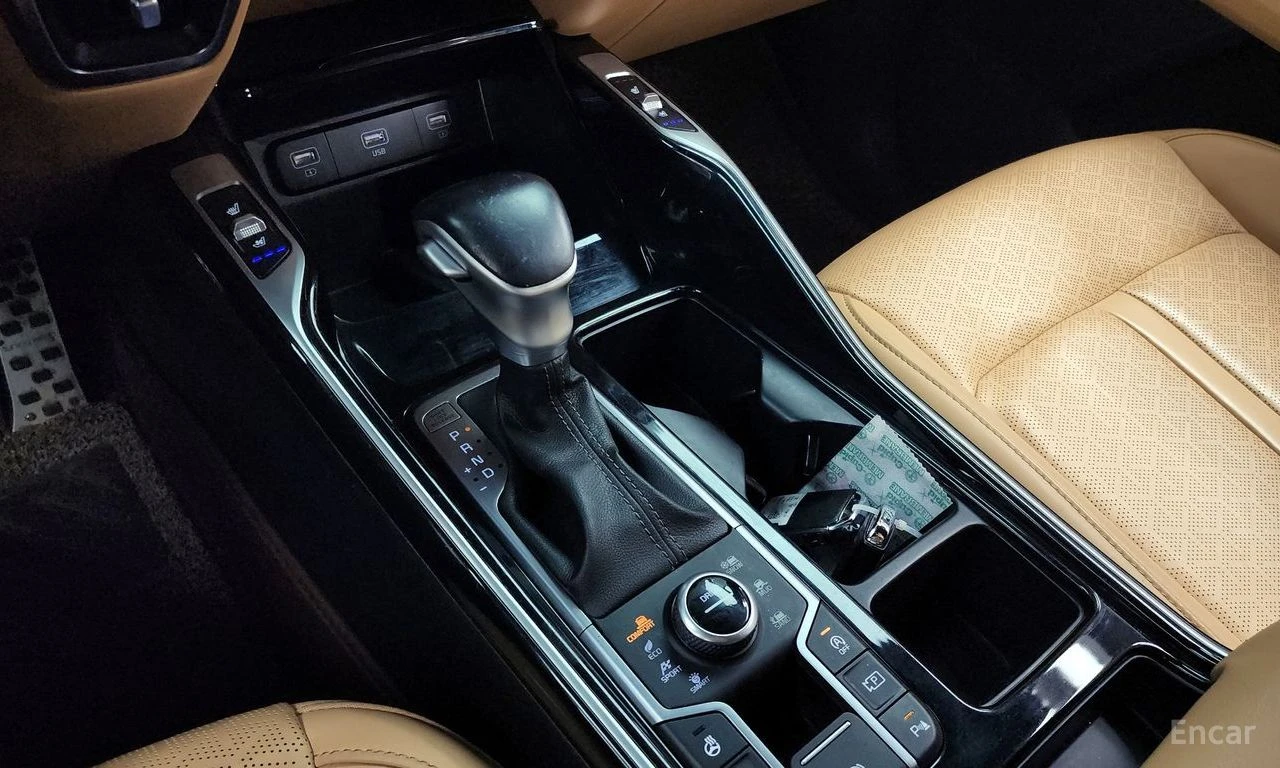 Kia Sorento PRESTIGE* DISTRONIC* LANE ASSIST* ОБДУХ* КАМЕРА, снимка 15 - Автомобили и джипове - 54512809