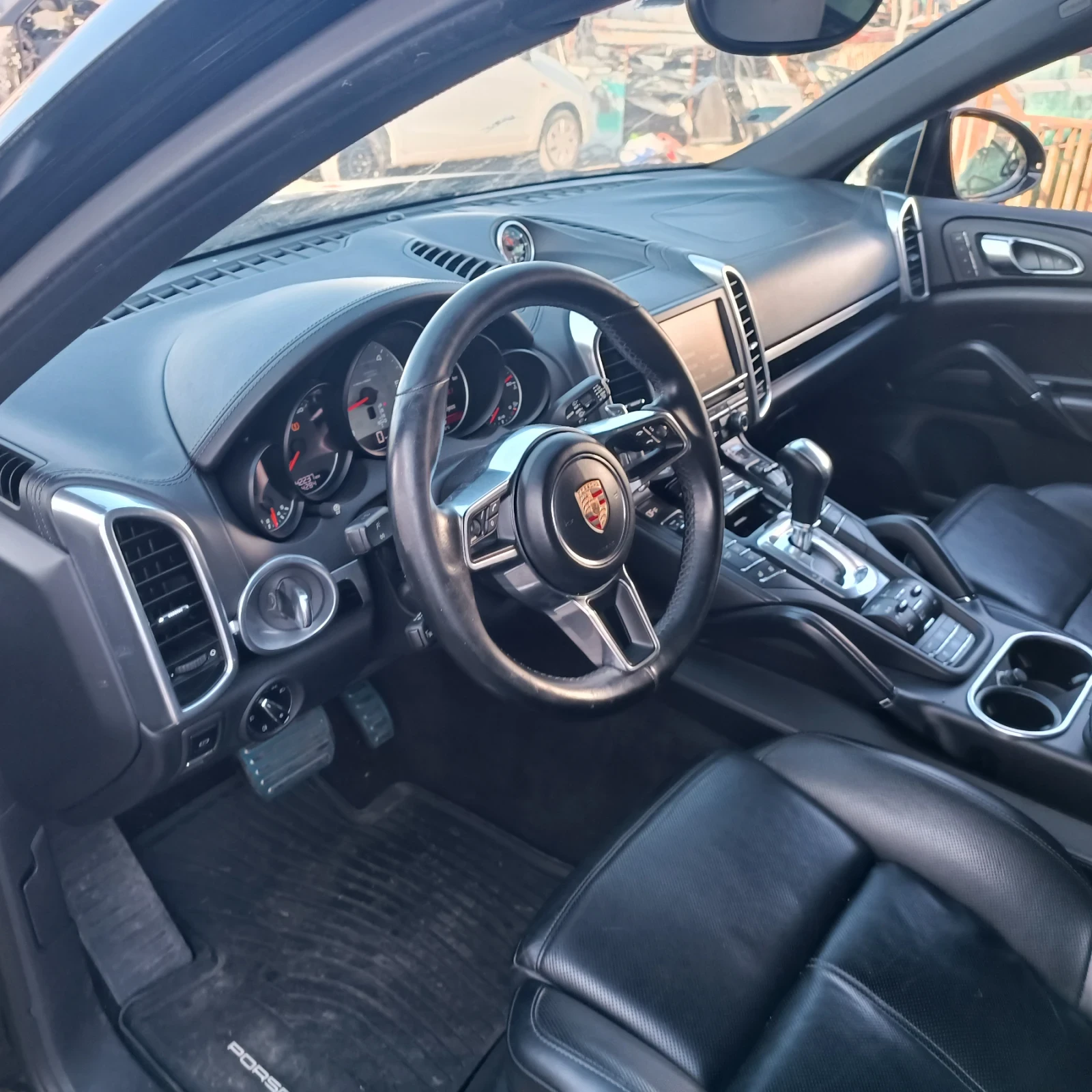 Porsche Cayenne S 4.2T, снимка 2 - Автомобили и джипове - 54715643